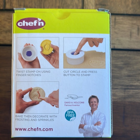 NIB Cookie Stamp - Picture 3 of 8